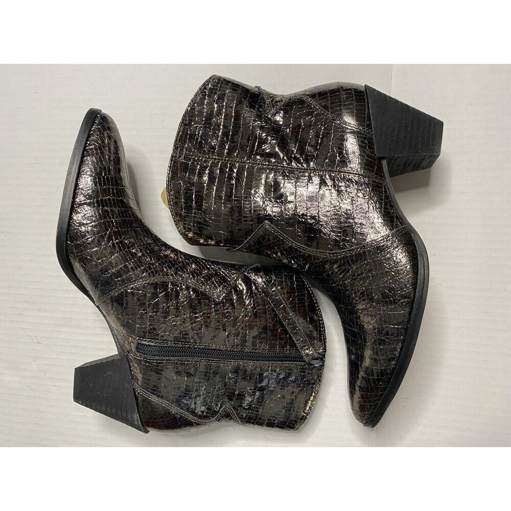 Vince Camuto Womens Metallic Bronze Croc Embossed‎ Western Ankle Boots 6.5M 37